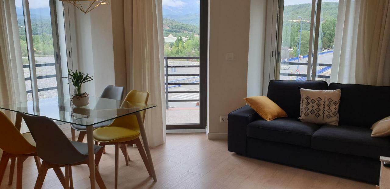 Apartamento Vive Ainsa Ngoại thất bức ảnh